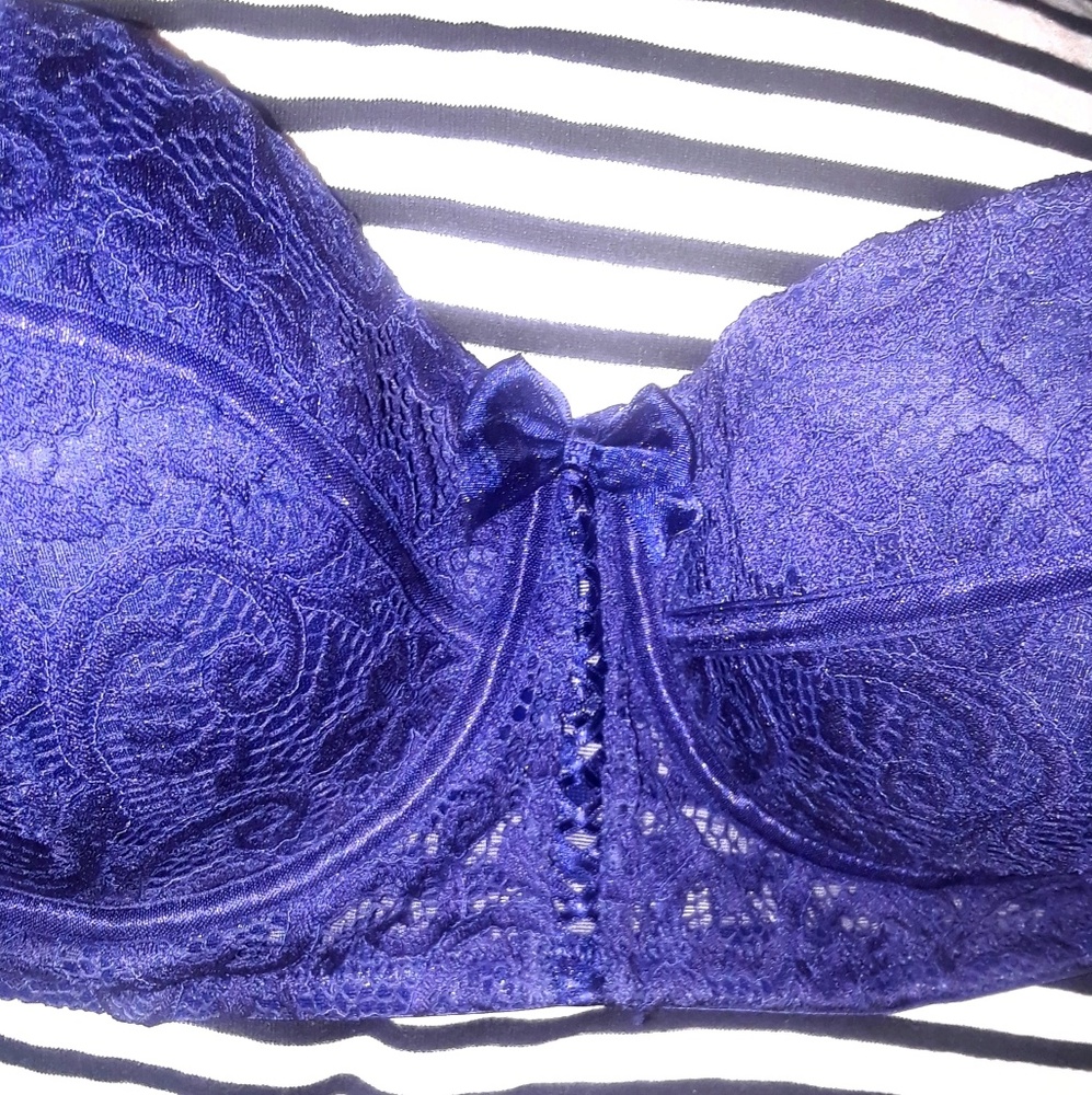 Azura Contour bra